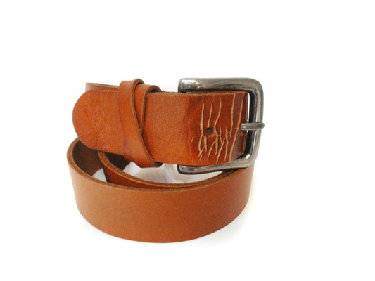 LLOYD - Mens Light Brown Leather Crackle Detail Belt with Silver Buckle - BeltNBags